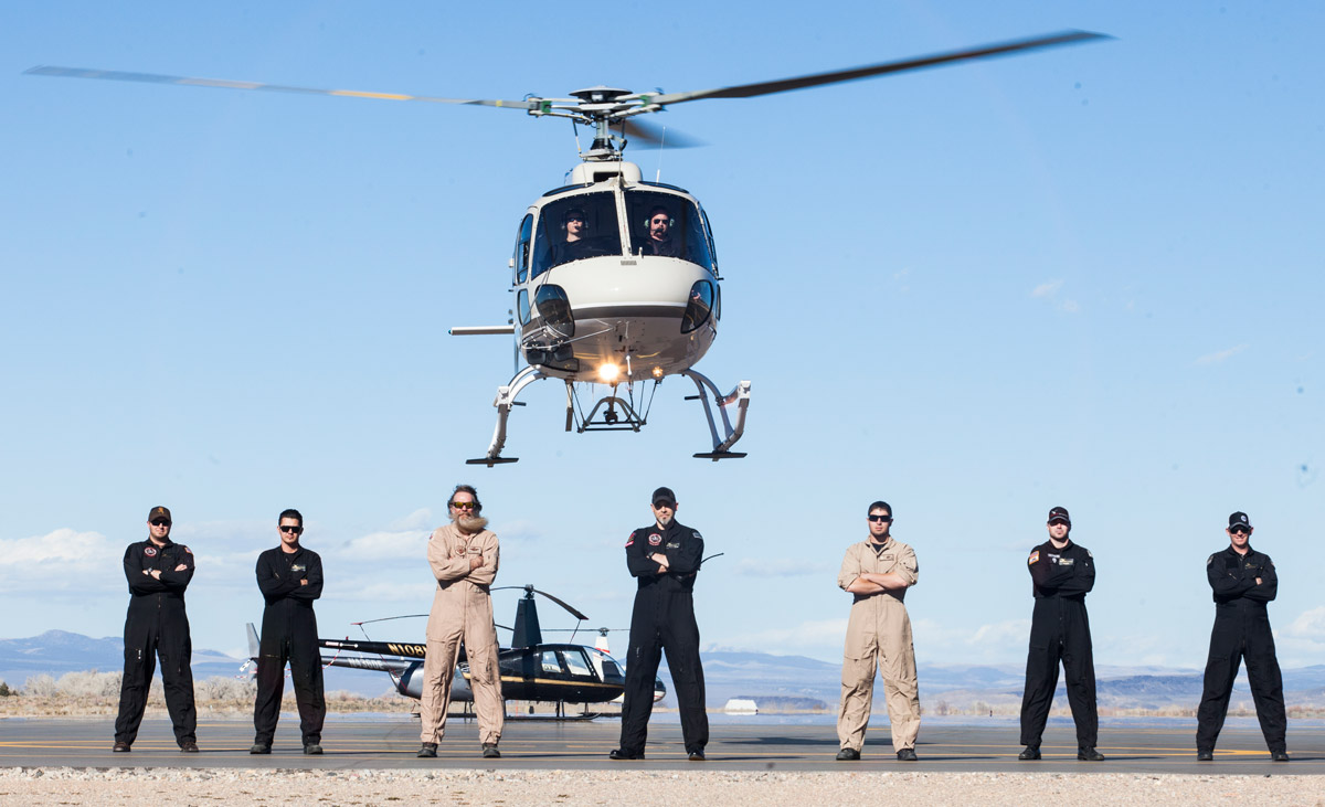 Flight students and instructors with Upper Limit Aviation