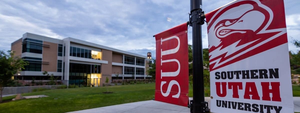 Image of SUU banner with Geoscience building in the background